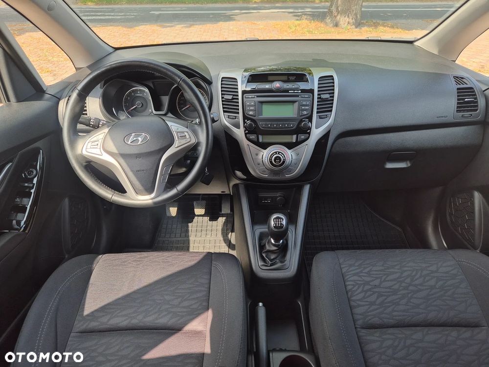 Hyundai ix20 1.4 Premium - 8