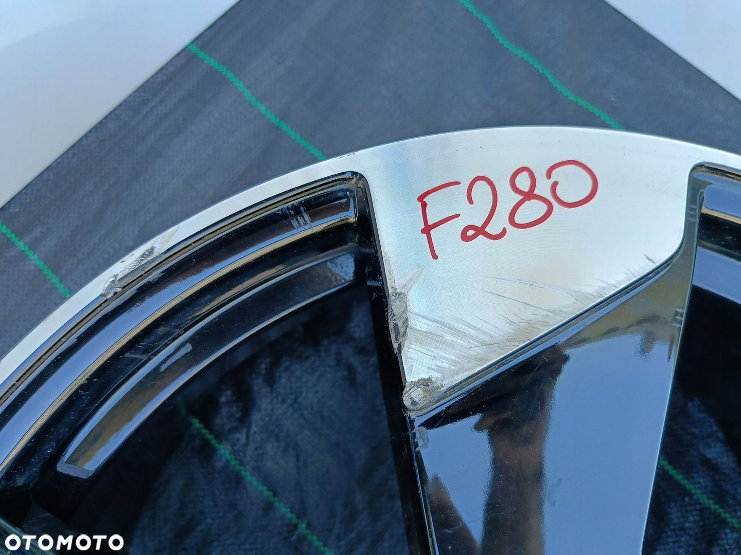 FELGA ALUMINIOWA VOLVO EX-30 EX30 OE 8.0"x19" 5x108 ET48.5 30000286 - 9