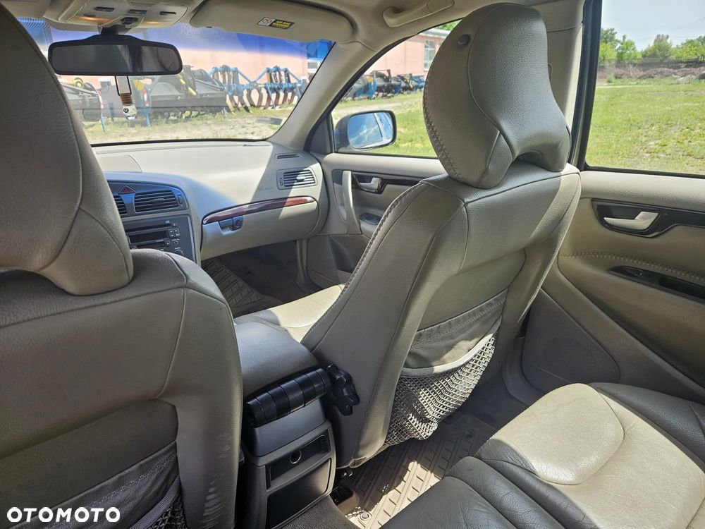 Volvo XC 70 - 7