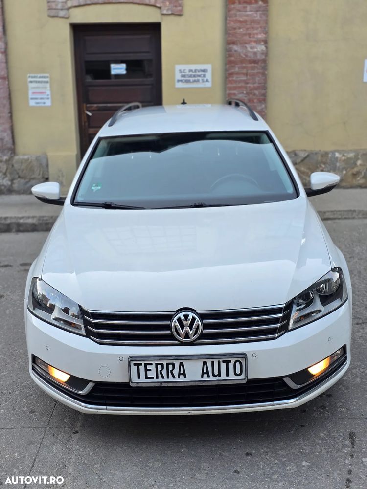 Volkswagen Passat 2.0 TDI DSG BlueMotion Technology Business Edition - 1
