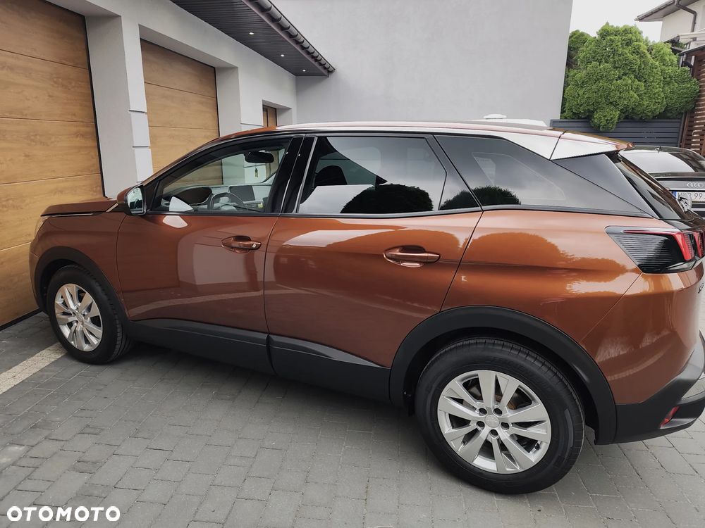 Peugeot 3008 1.2 PureTech Active S&S EAT8 - 8