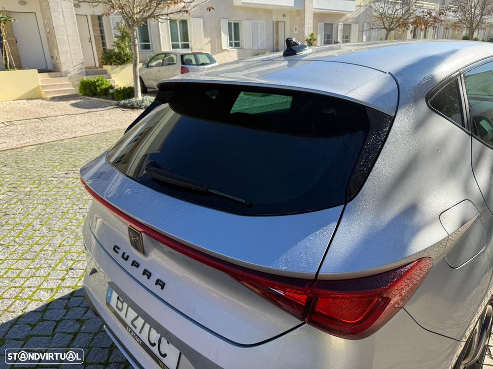 Cupra Leon 1.4 e-Hybrid VZ DSG - 8