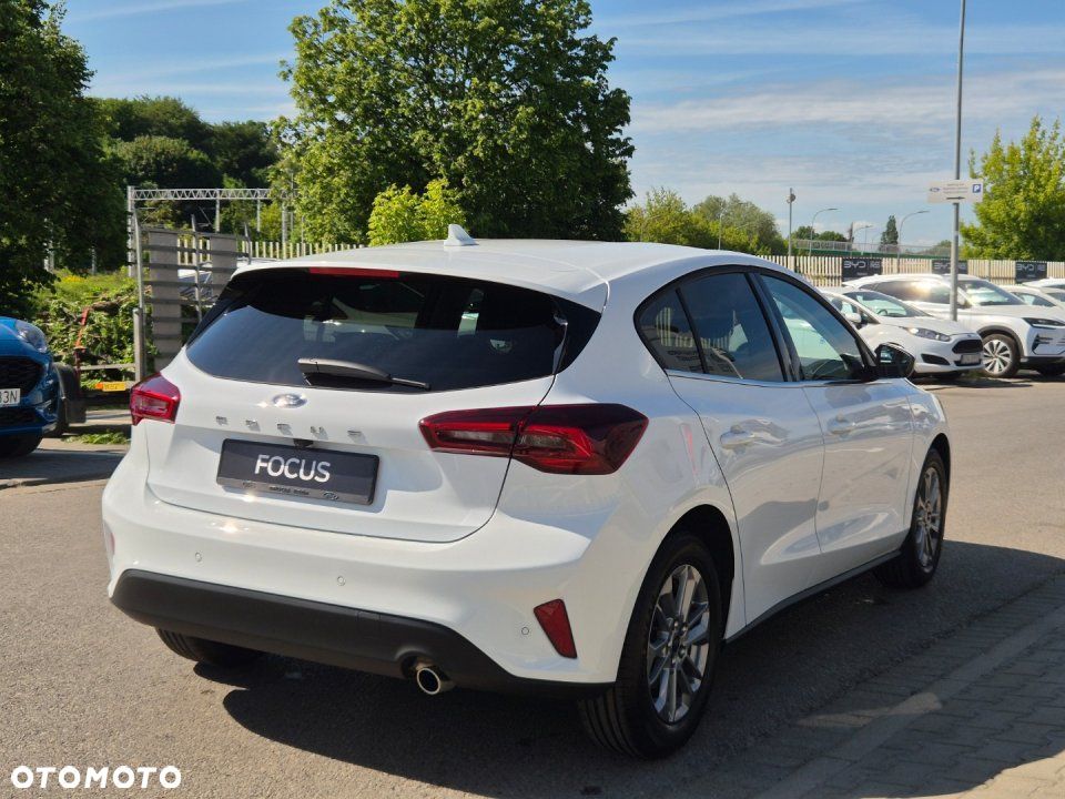 Ford Focus - 5