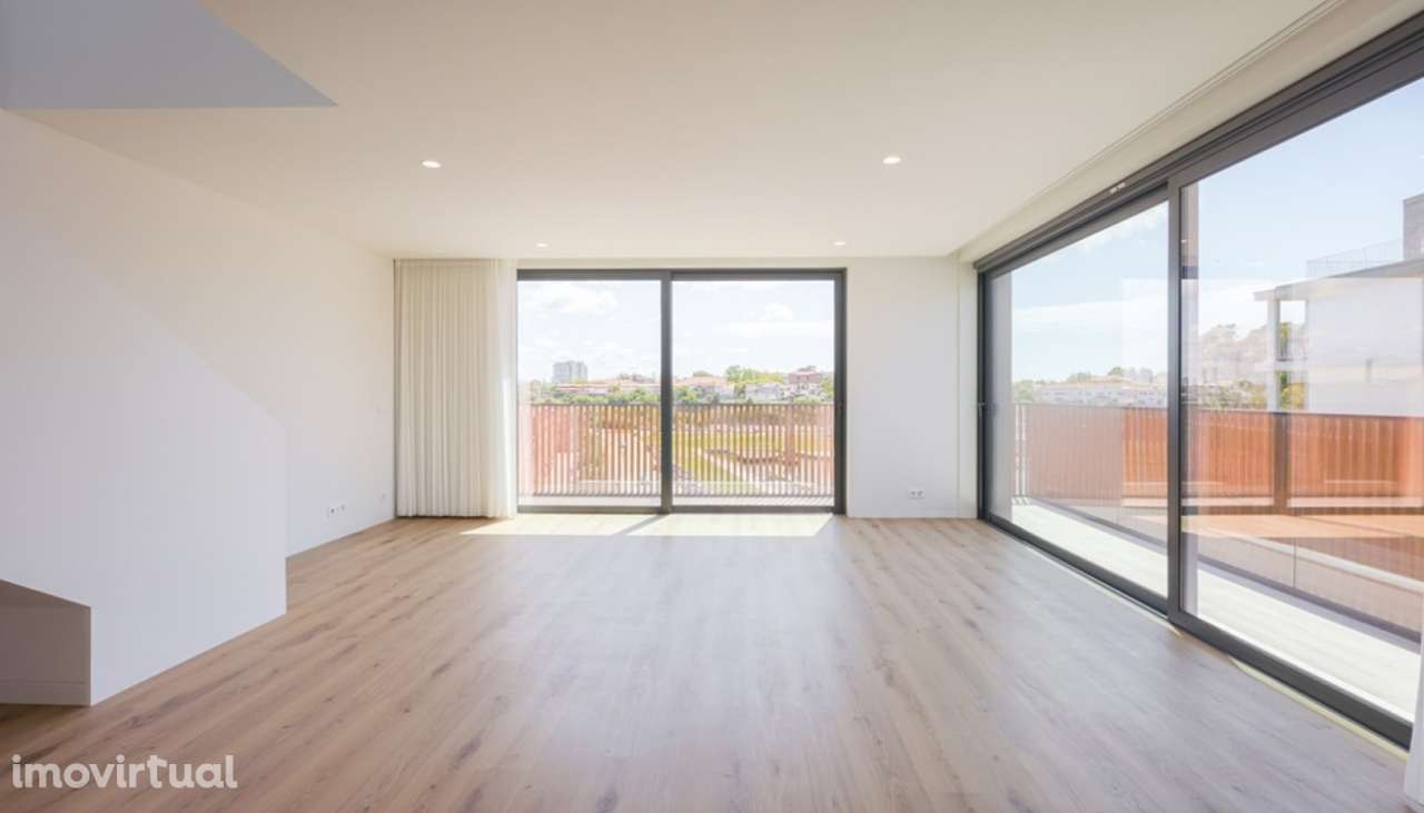 Apartamento T4 Duplex com terraço no Cais da Fonte Nova em Aveiro - Grande imagem: 5/31