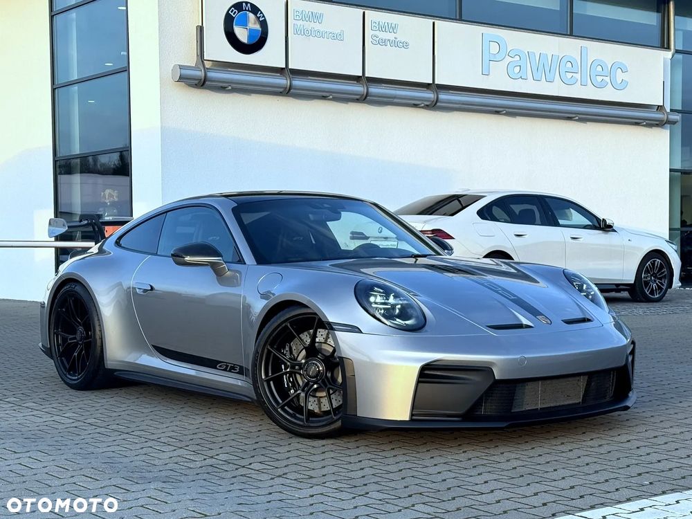 Porsche 911 GT3 - 1