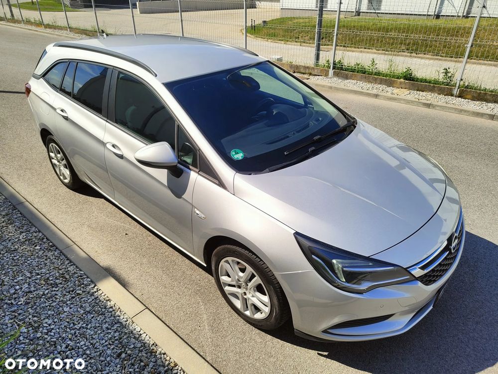 Opel Astra 1.4 Turbo Start/Stop Business - 11
