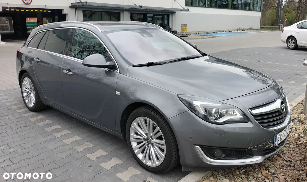 Opel Insignia - 1