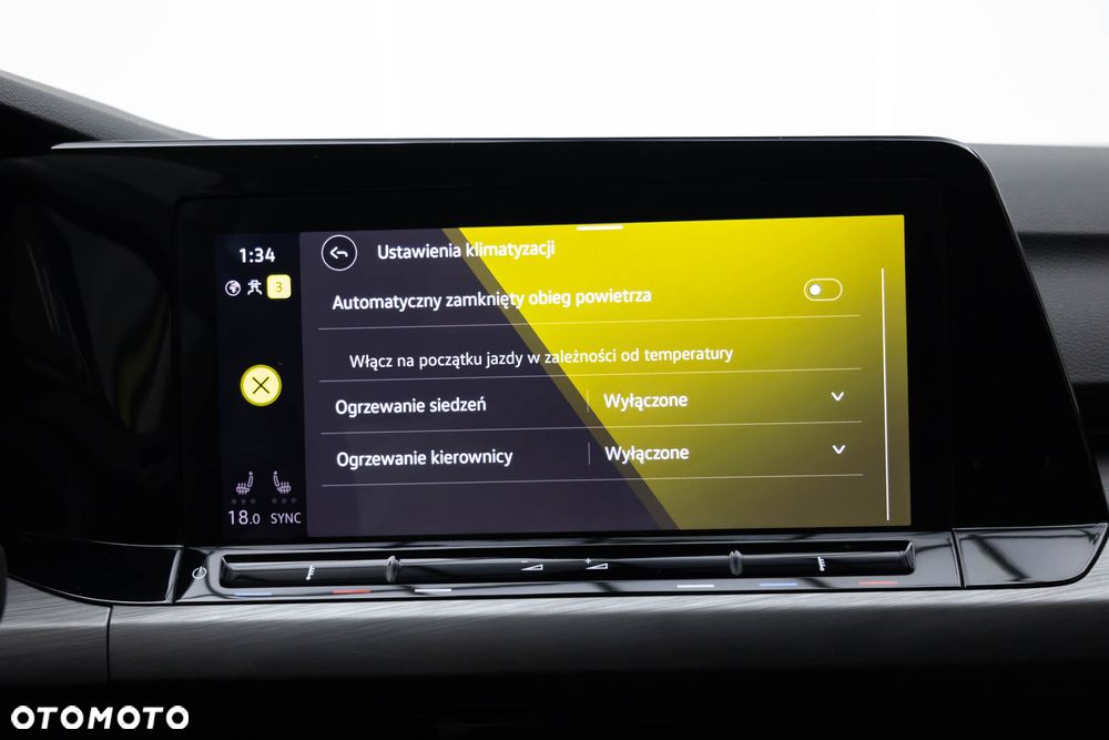 Volkswagen Golf - 29