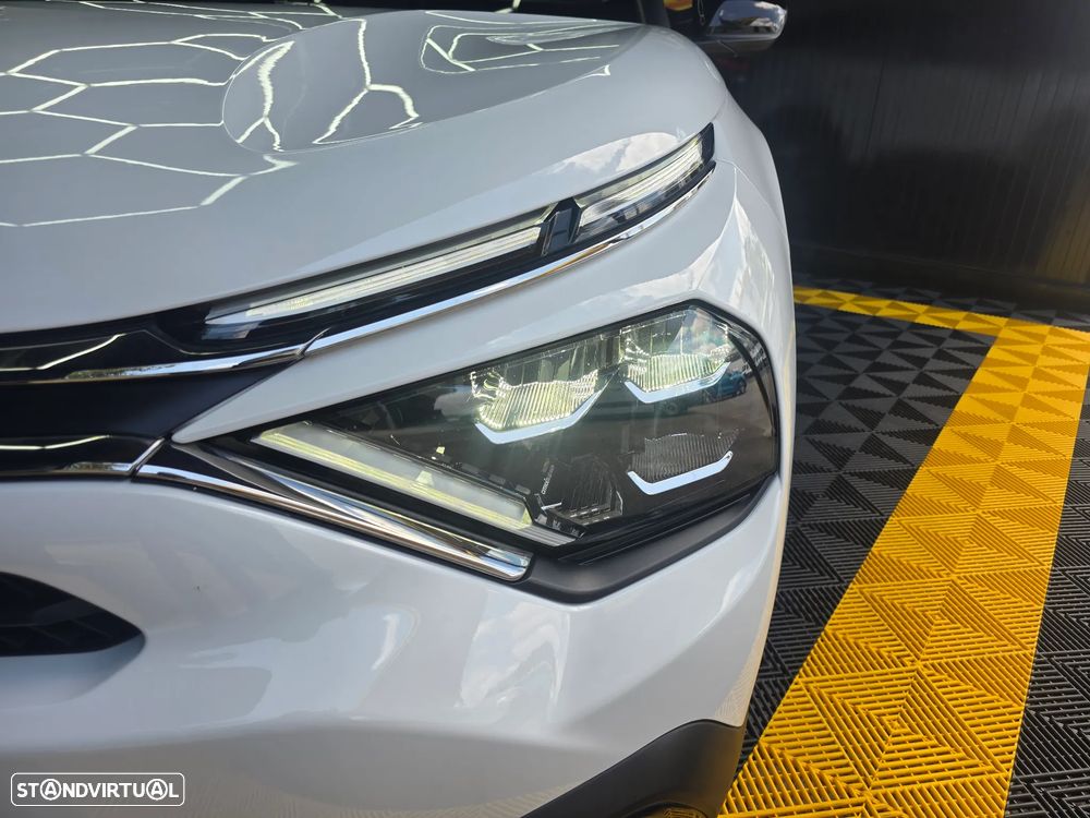 Citroën C4 BlueHDi 110 Stop&Start FEEL - 17