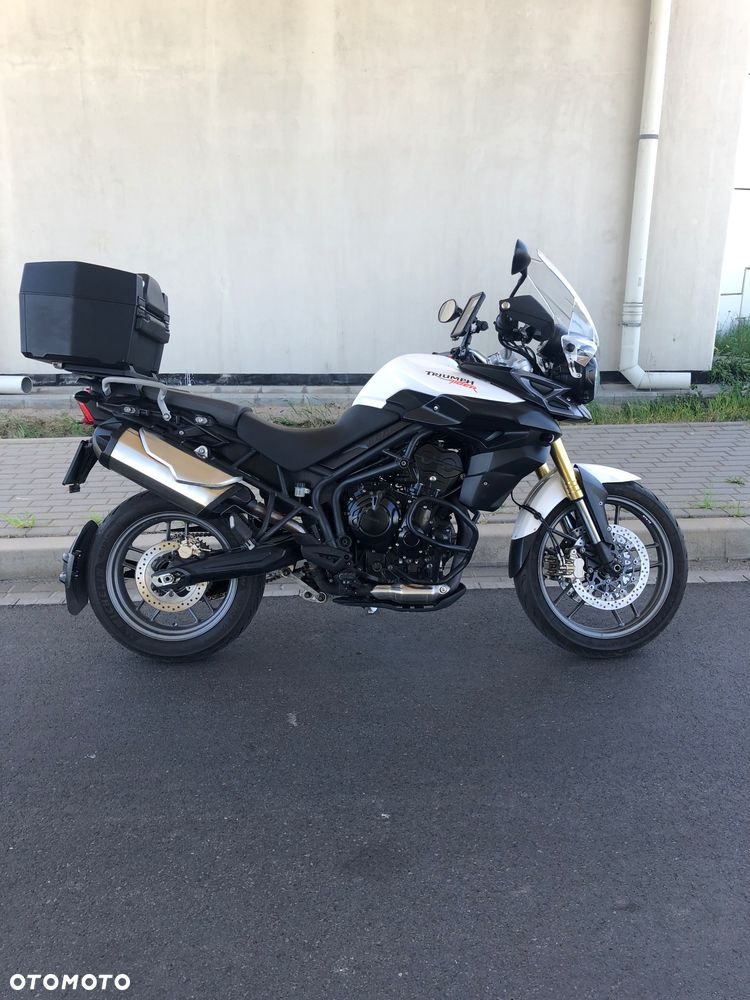 Triumph Tiger - 2