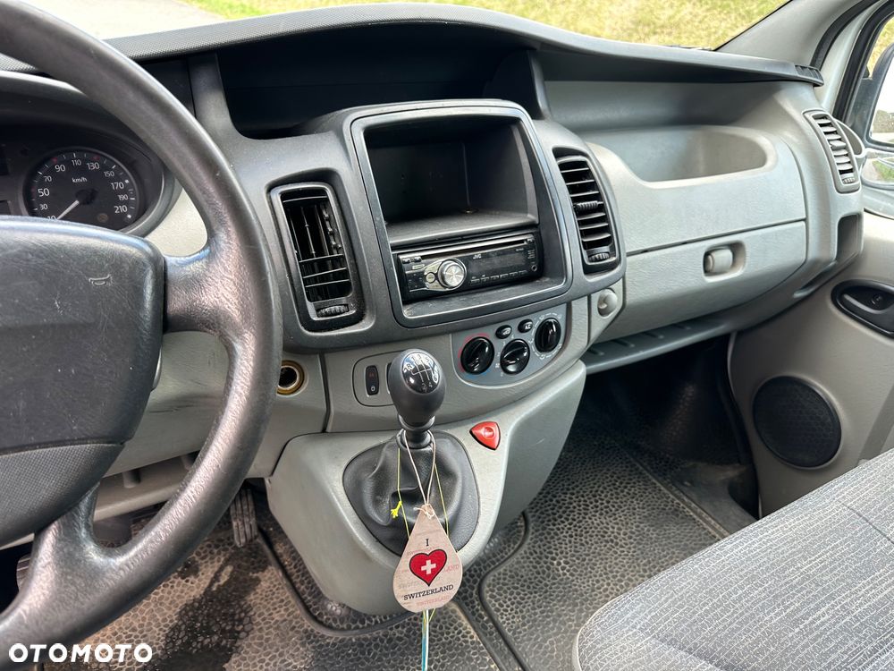 Renault Trafic - 9