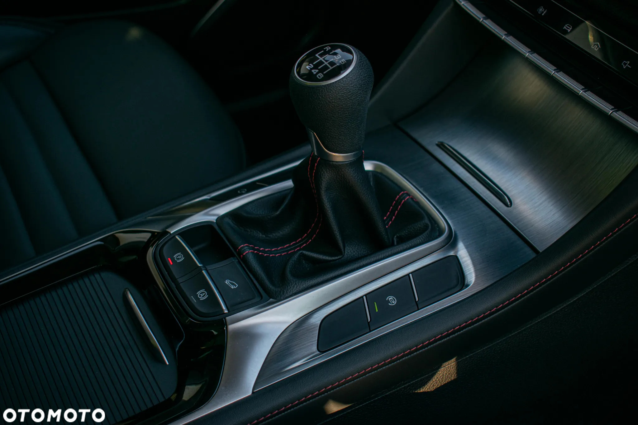 MG HS 1.5 T-GDI Exclusive - 15