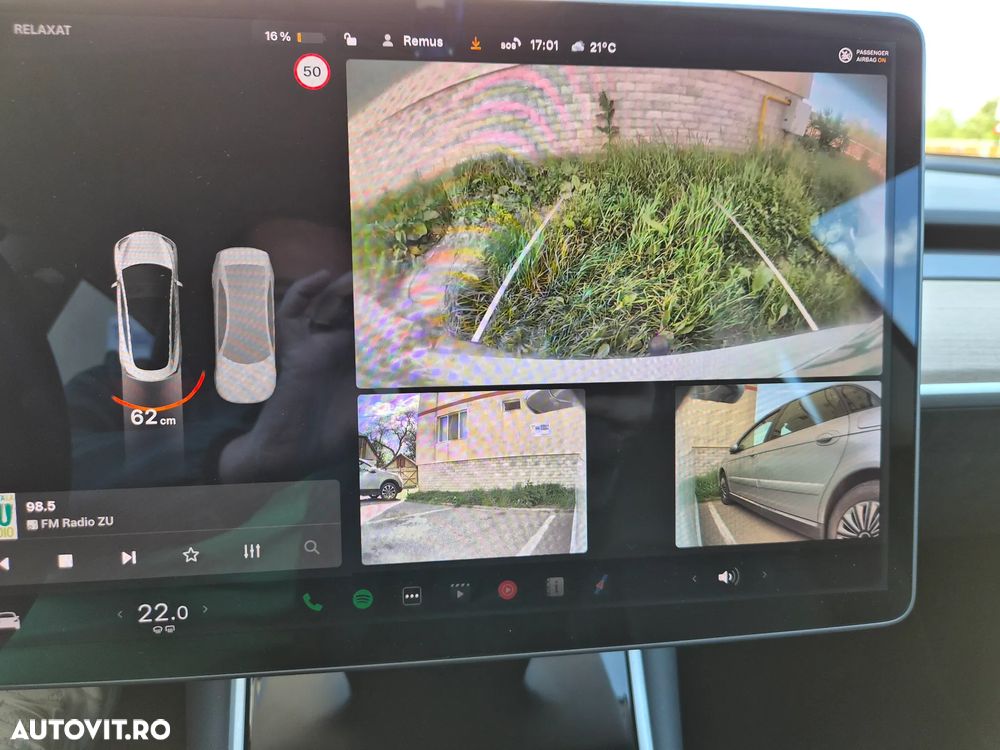 Tesla Model 3 - 5