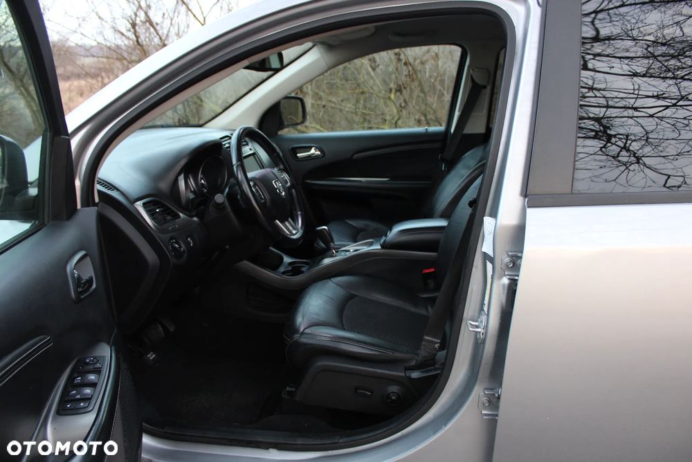 Dodge Journey - 9