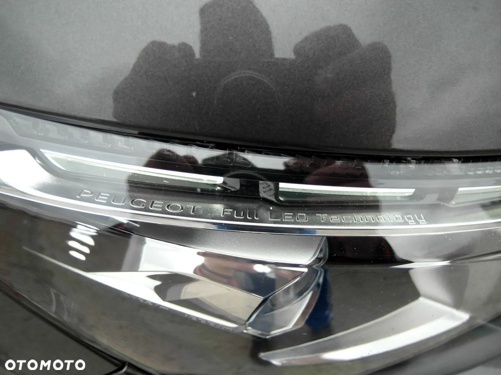 Peugeot 3008 HDi FAP 150 Platinum - 26