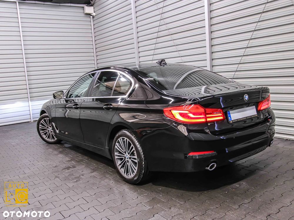 BMW Seria 5 518d - 4