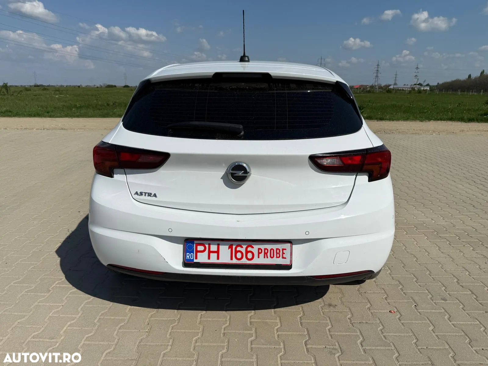 Opel Astra 1.5 D Start/Stop GS Line - 4