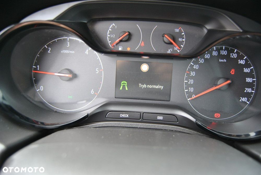 Opel Grandland X 1.6 CDTI Innovation S&S - 19