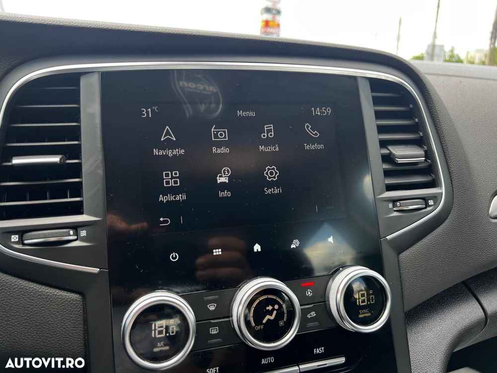 Renault Megane TCe 140 EDC GPF Zen - 12