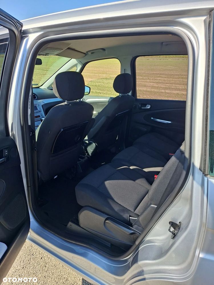Ford Galaxy 2.3 Trend - 10