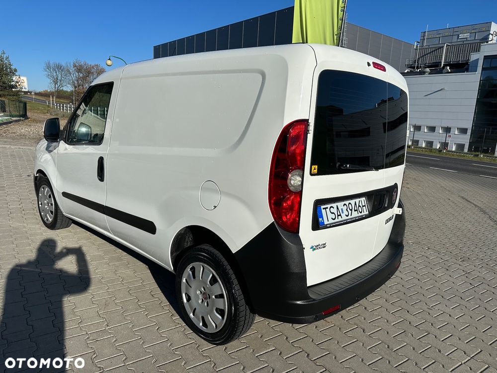 Fiat Doblo 1.4 T-Jet 16V Dynamic - 24