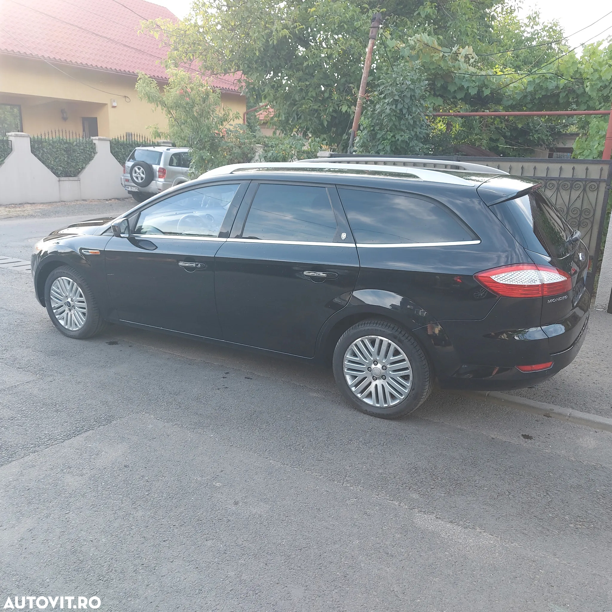 Ford Mondeo - 8