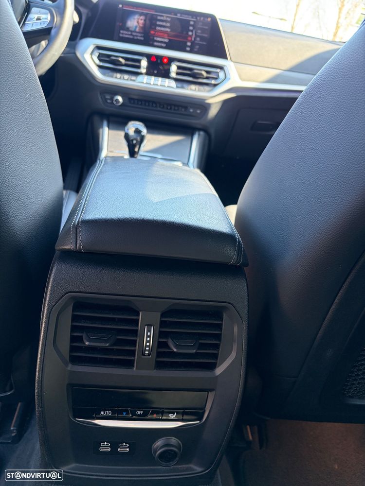 BMW 320 d Line Luxury Auto - 25