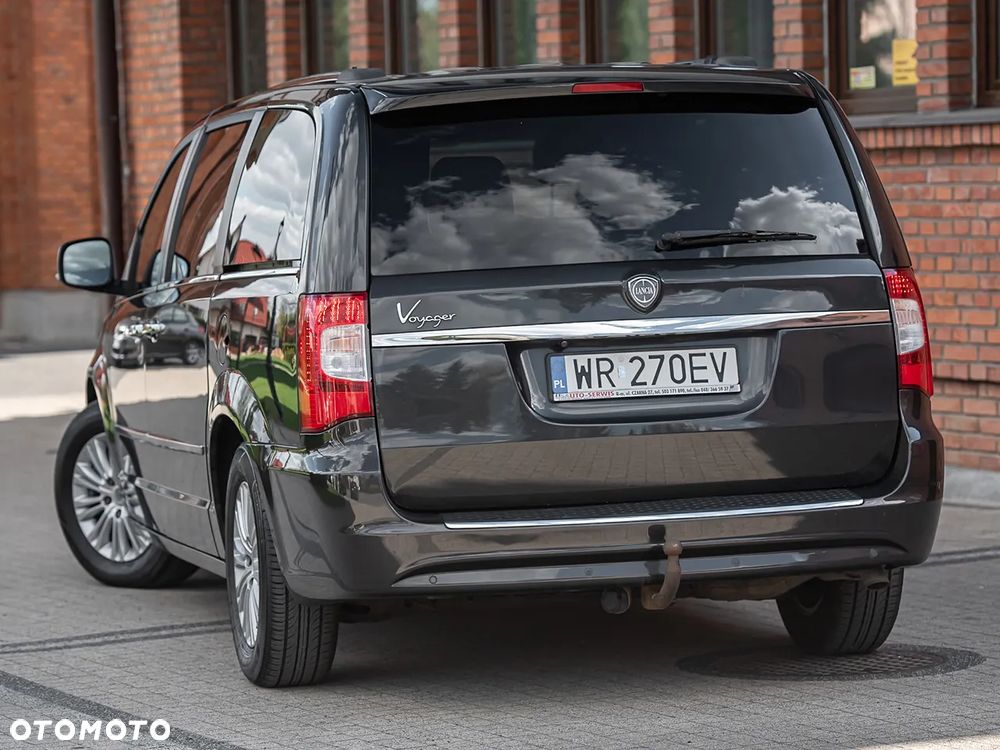 Lancia Voyager 2.8CRD Gold - 2