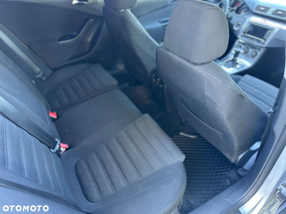 Volkswagen Passat 1.8 TSI DSG R-Line Edition Plus - 12