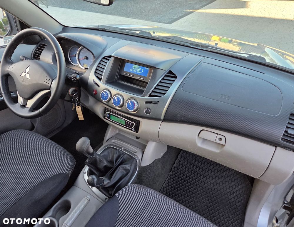 Mitsubishi L200 Pick Up 4x4 Intense Double Cab - 10