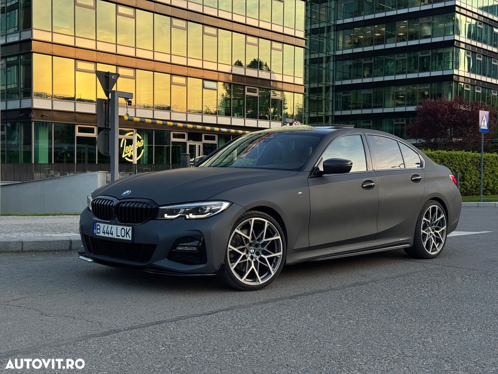 BMW Seria 3 330i AT - 39