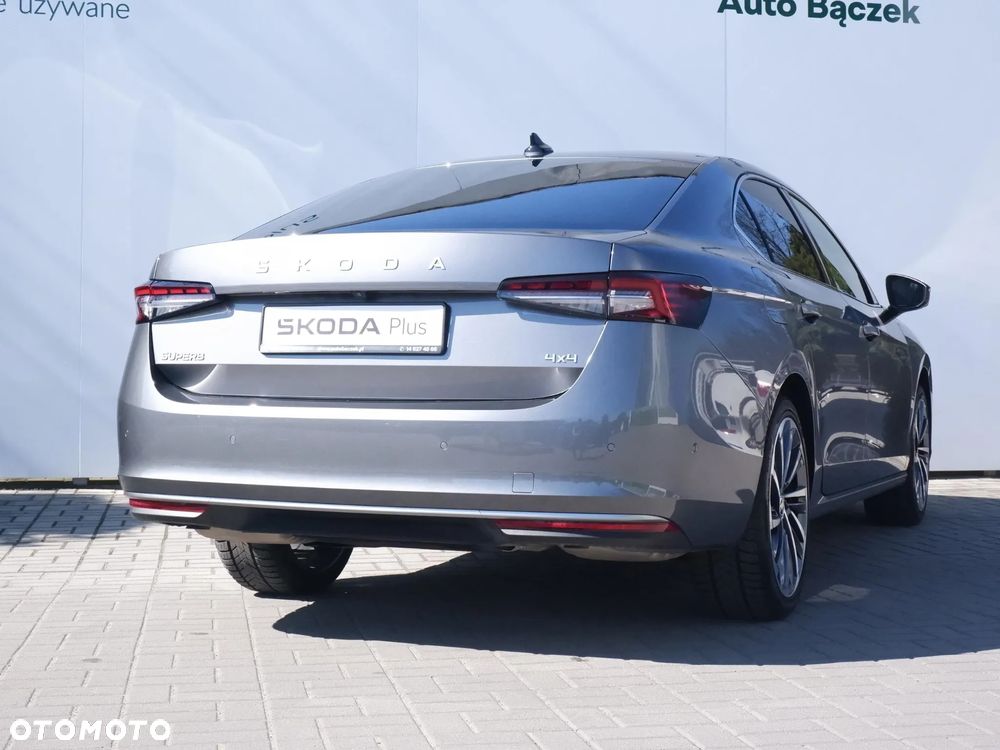 Skoda Superb 2.0 TSI 4x4 L&K DSG - 6