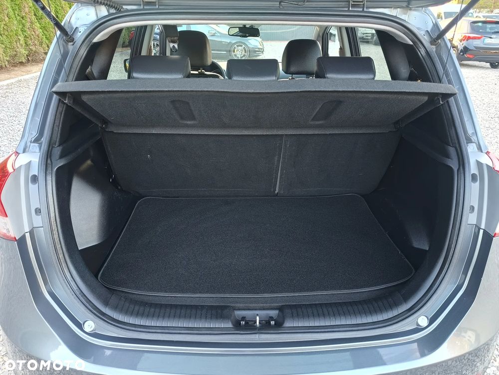 Hyundai ix20 1.6 Premium - 13