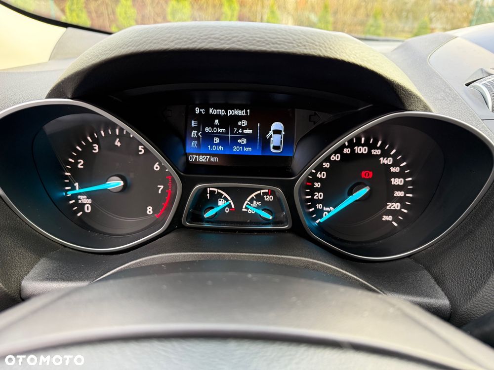 Ford Kuga 1.5 EcoBoost 2x4 Titanium - 20