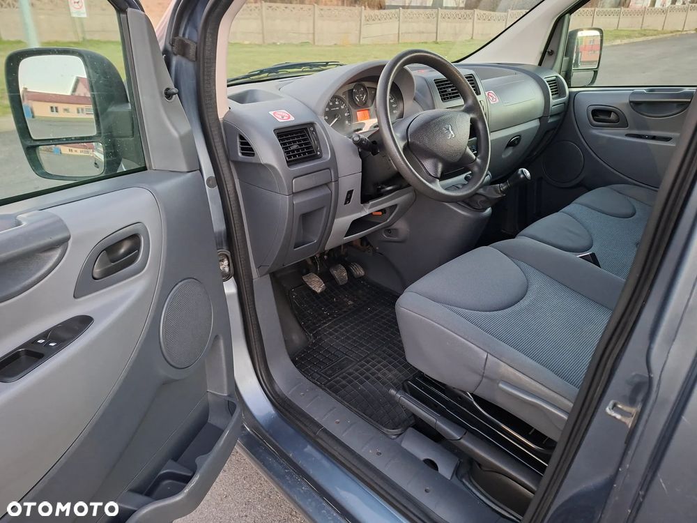 Peugeot Expert - 11