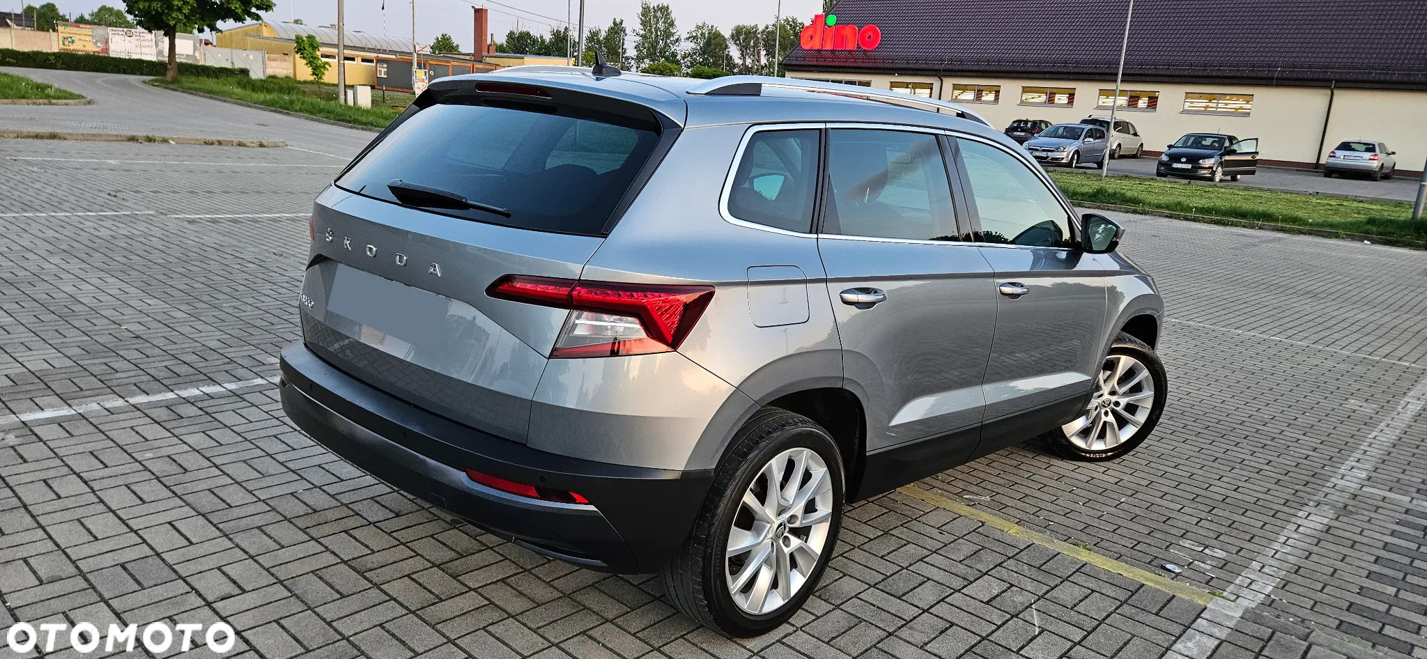 Skoda Karoq 1.0 TSI Edition 130 - 2