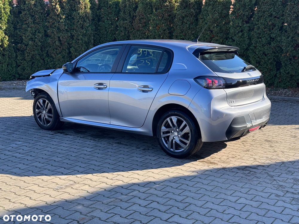 Peugeot 208 PureTech 100 Active - 10