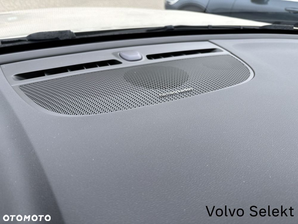 Volvo XC 40 - 16
