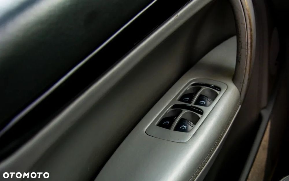 Porsche Cayenne Turbo - 17