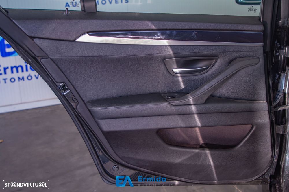 BMW 520 d Pack M Auto - 36