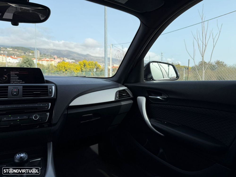 BMW 116 d Pack M - 28