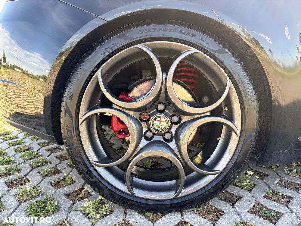 Alfa Romeo Spider 2.4 JTDM 20V DPF Aut. Italia Independent - 16