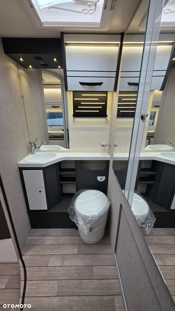 McLOUIS MC4 321 - 27