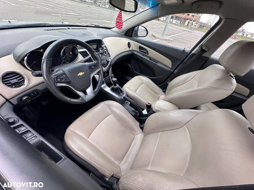Chevrolet Cruze 2.0 LT - 6