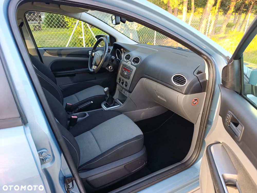 Ford Focus - 18