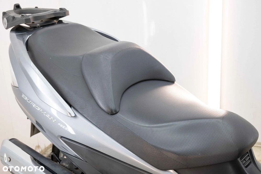 Suzuki Burgman - 19