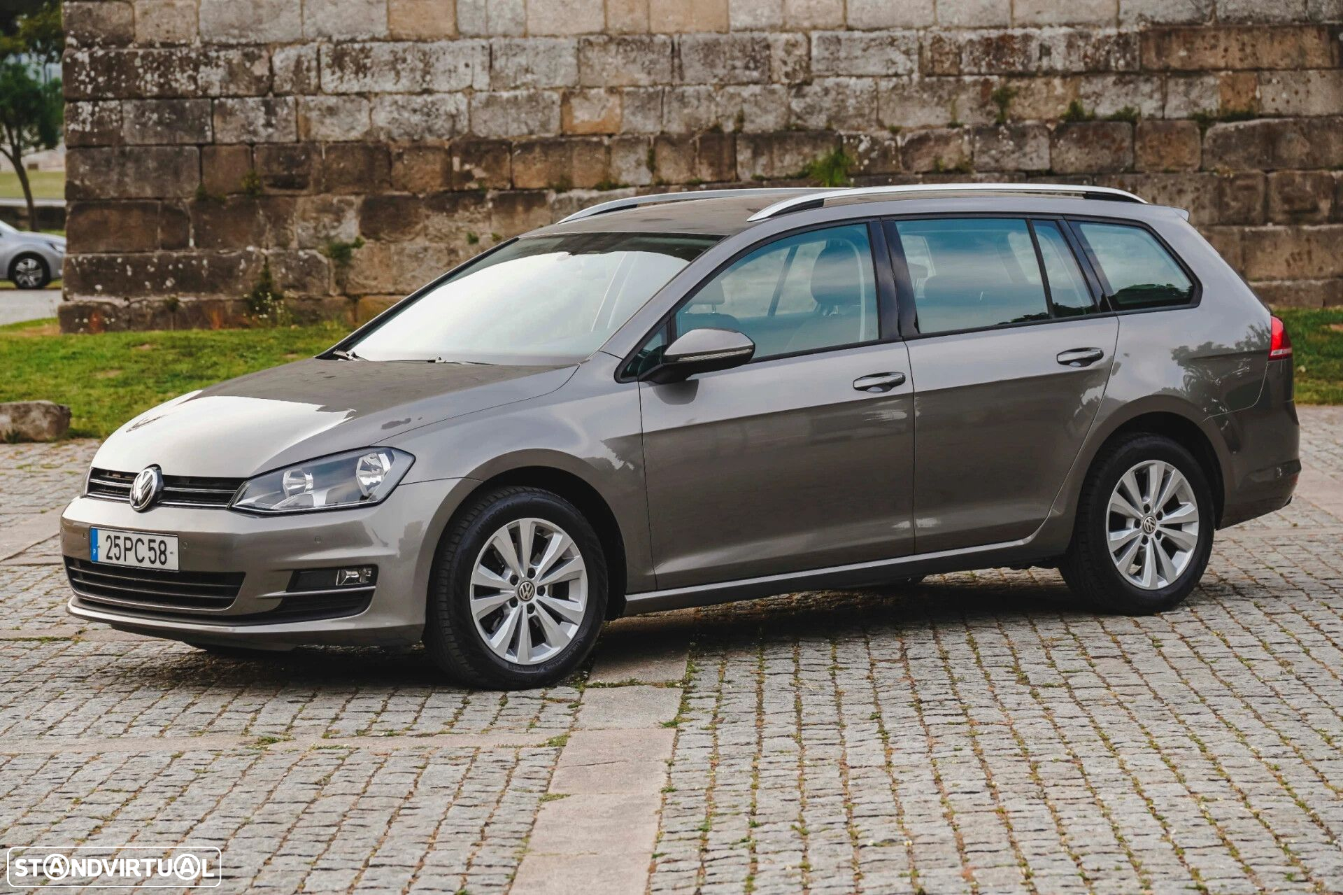 VW Golf Variant - 3