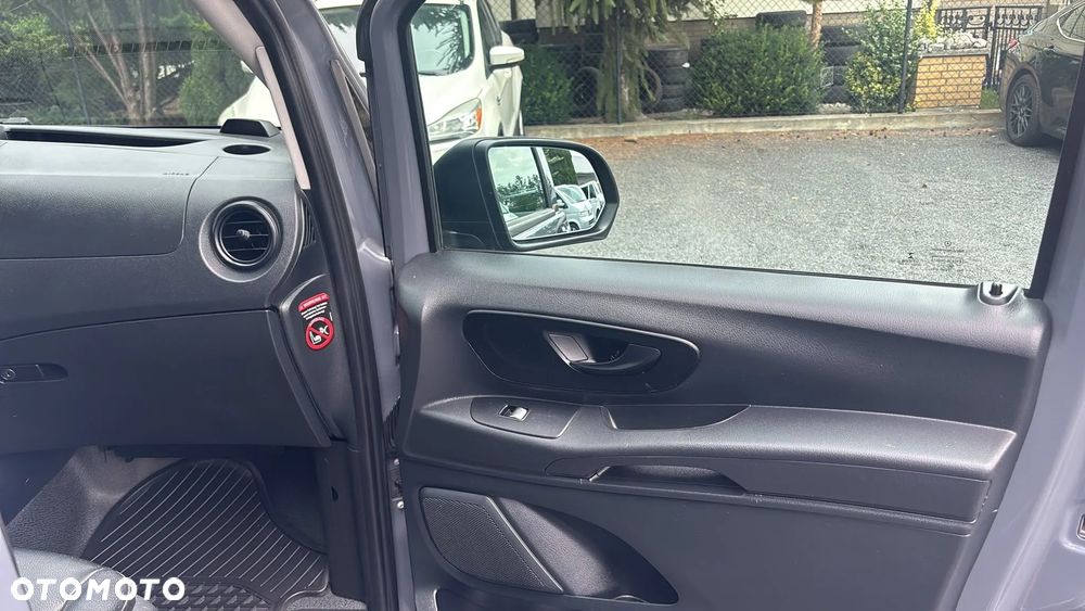 Mercedes-Benz Vito - 26