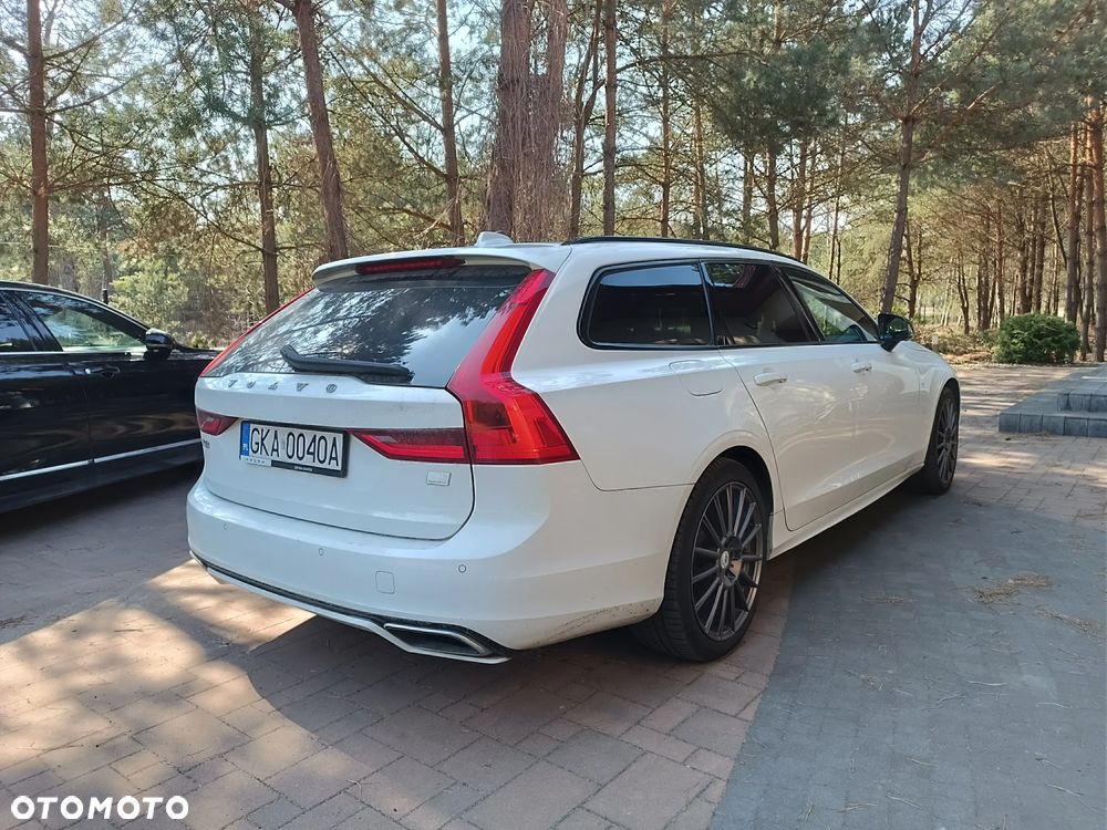 Volvo V90 T8 AWD Plug-In Hybrid R-Design - 15