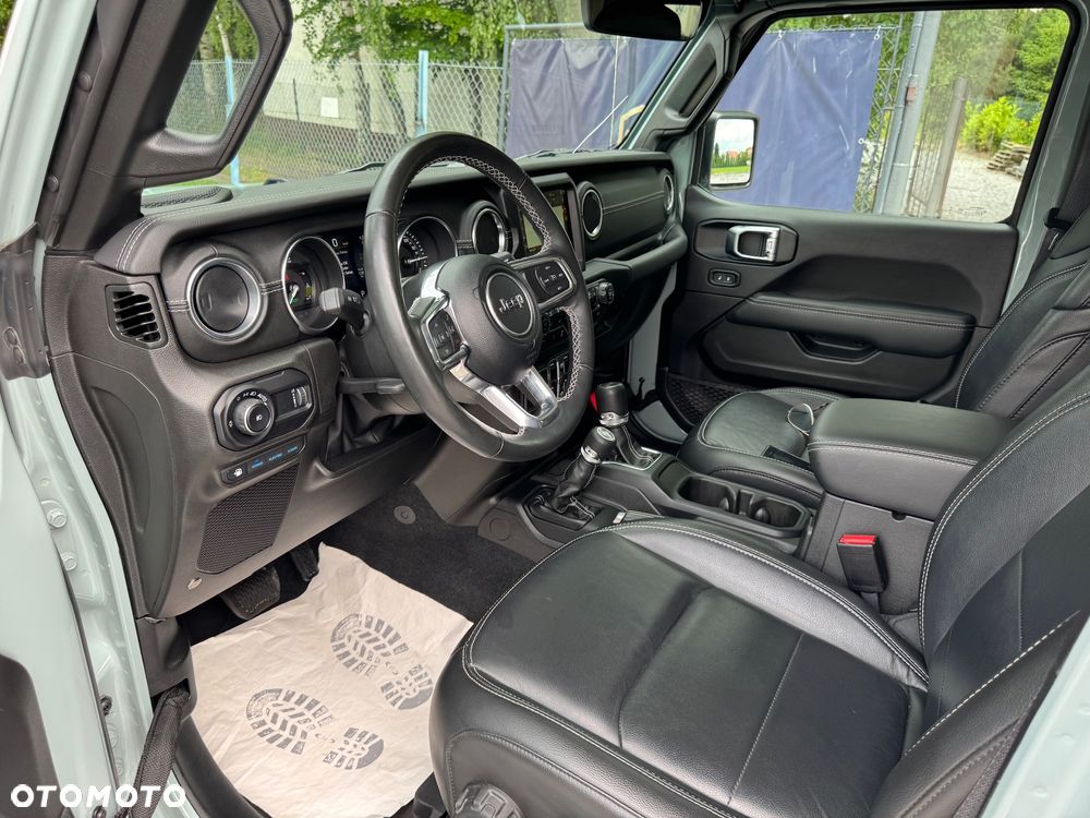 Jeep Wrangler Unlimited 2.0 Turbo PHEV 4xe Sahara - 35
